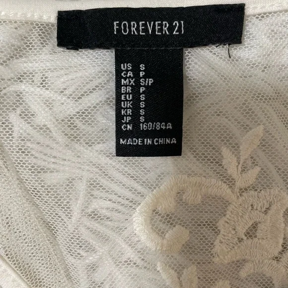 Forever 21 Whimsigoth Y2K Fairy Boho Festival Ethereal Western Resort Lace Top S - Picture 4 of 9